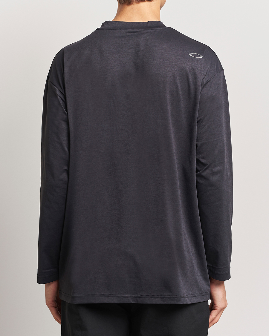 Men | T-Shirts | Oakley | FGL Scratch Long Sleeve T-Shirt Phantom