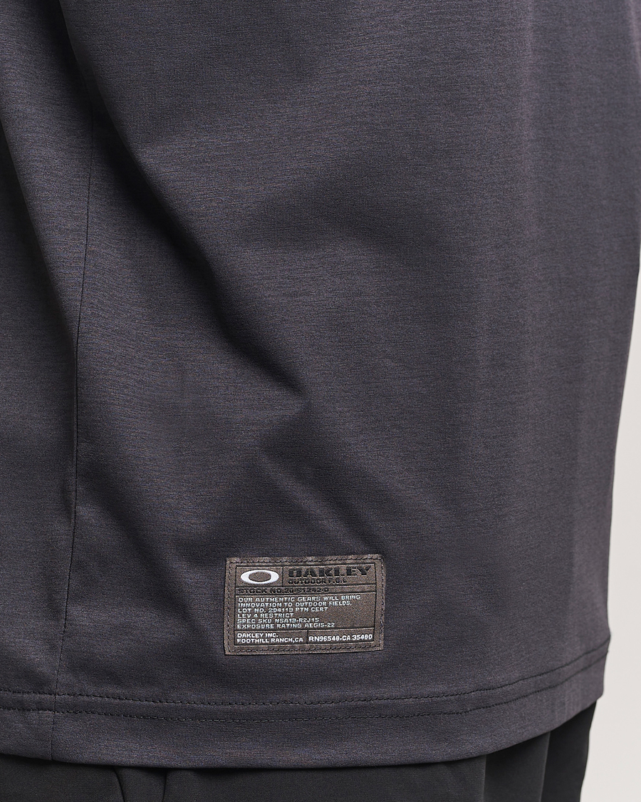 Men | T-Shirts | Oakley | FGL Scratch Long Sleeve T-Shirt Phantom