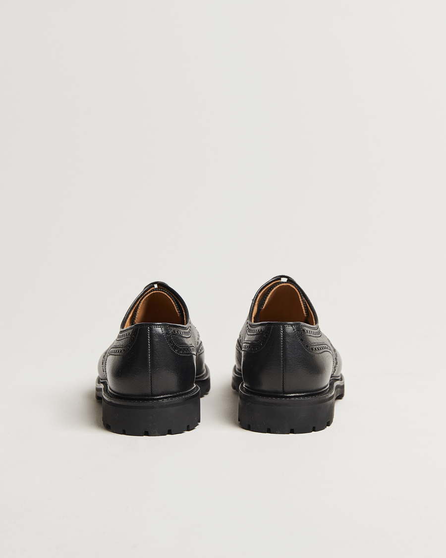 Men | Crockett & Jones Pembroke Milled Grain Vibram Black | Crockett & Jones | Pembroke Milled Grain Vibram Black