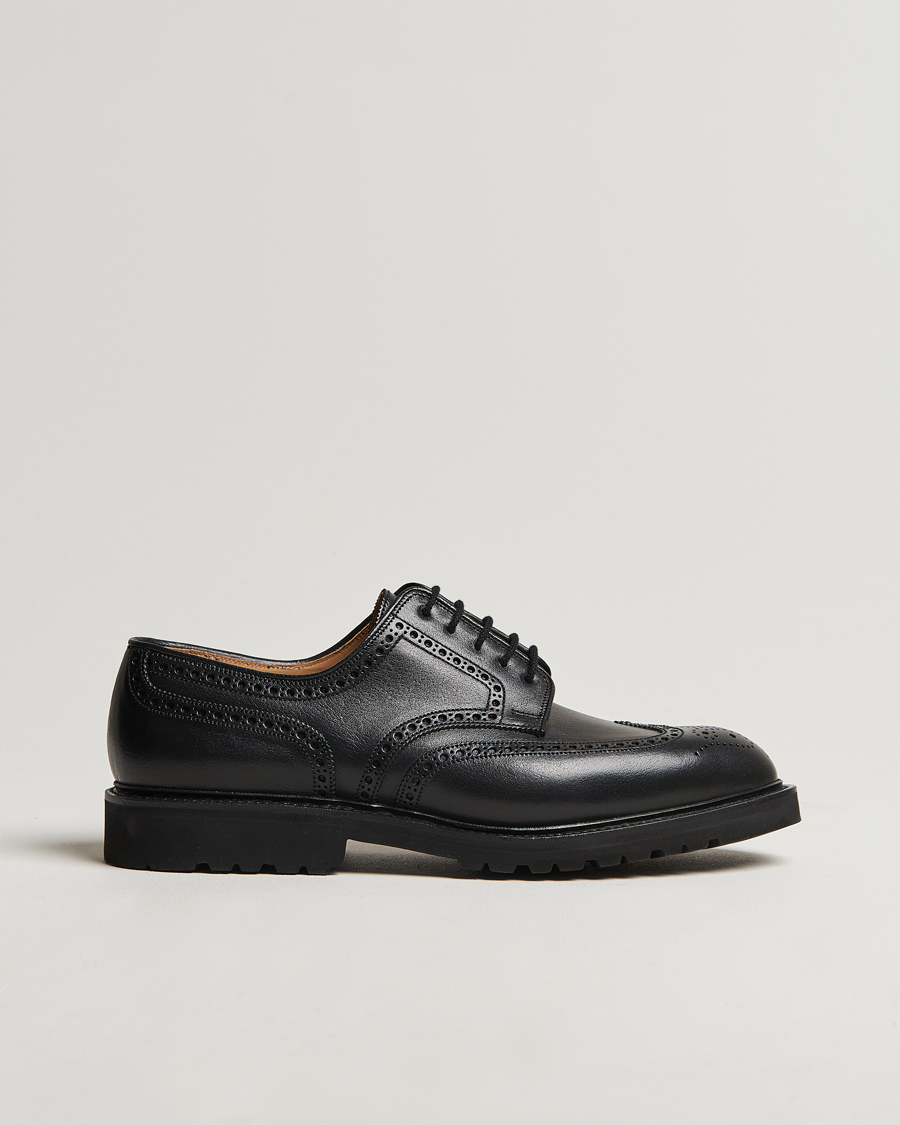 Men | Brogues | Crockett & Jones x Tärnsjö Garveri | Crockett & Jones Pembroke Milled Grain Vibram Vi-Lite Black