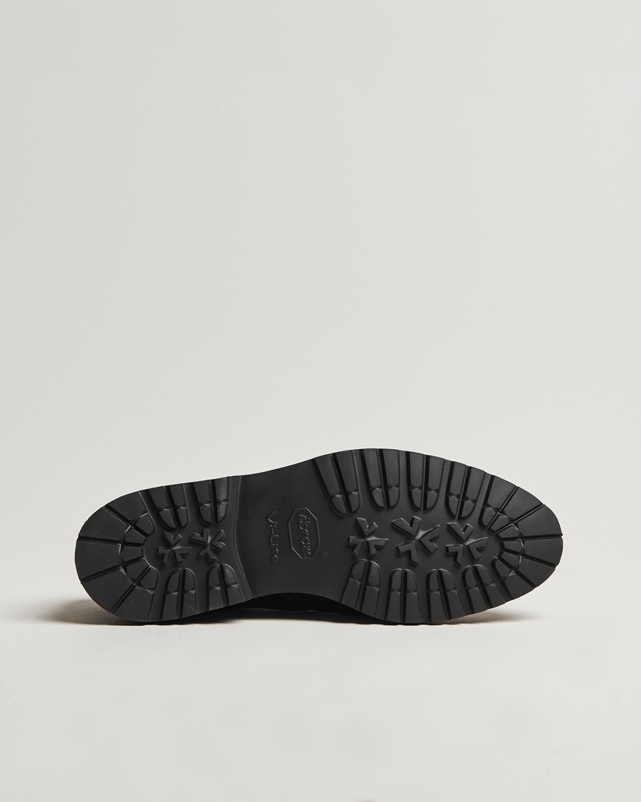 Men | Brogues | Crockett & Jones x Tärnsjö Garveri | Crockett & Jones Pembroke Milled Grain Vibram Vi-Lite Black