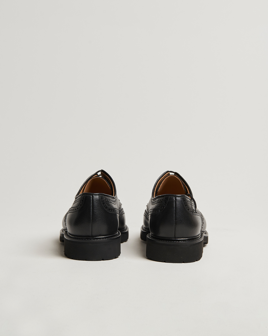 Men | Brogues | Crockett & Jones x Tärnsjö Garveri | Crockett & Jones Pembroke Milled Grain Vibram Vi-Lite Black