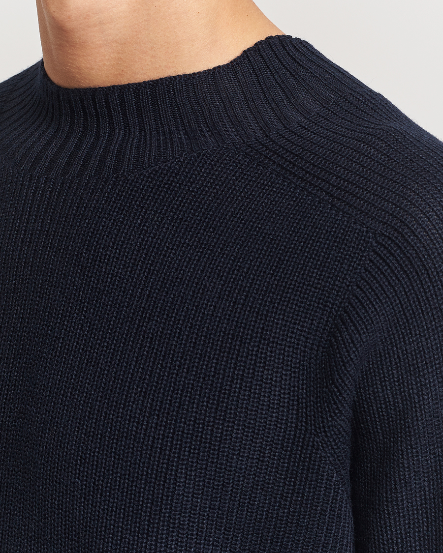 Men | Sweaters & Knitwear | Oscar Jacobson | Collins Knitted Wool Turtleneck Navy