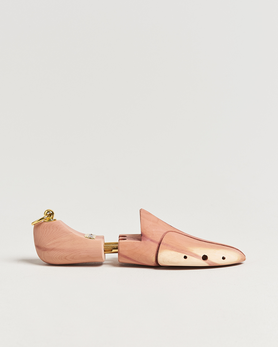 Men | Shoe Care | Saphir Medaille d'Or | Shoe Tree Cedar