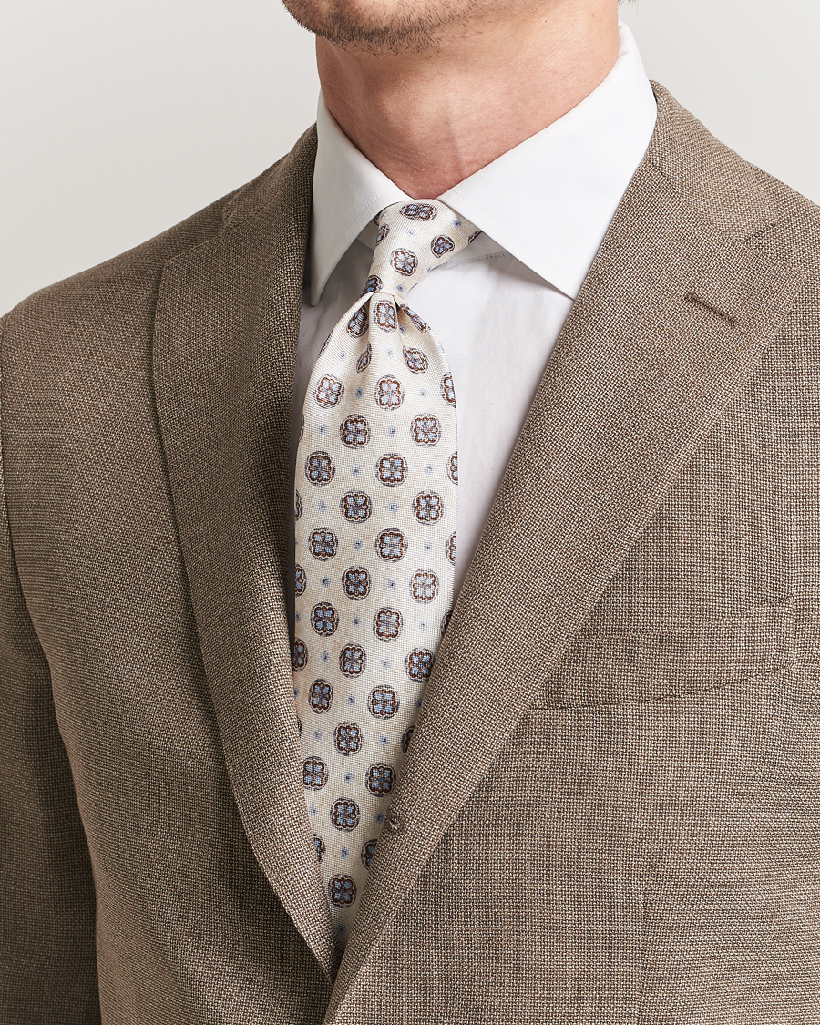 Men | Ties | Amanda Christensen | Silk Oxford Printed Flower 8cm Tie Cream