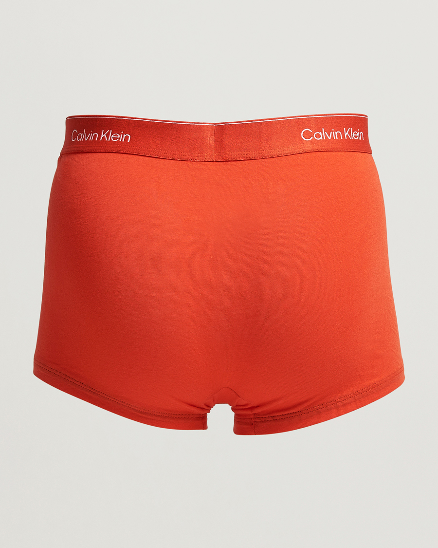 Men | Underwear & Socks | Calvin Klein | 3-Pack Icon Cotton Stretch Low Rise Trunk Blue/Grey/Red
