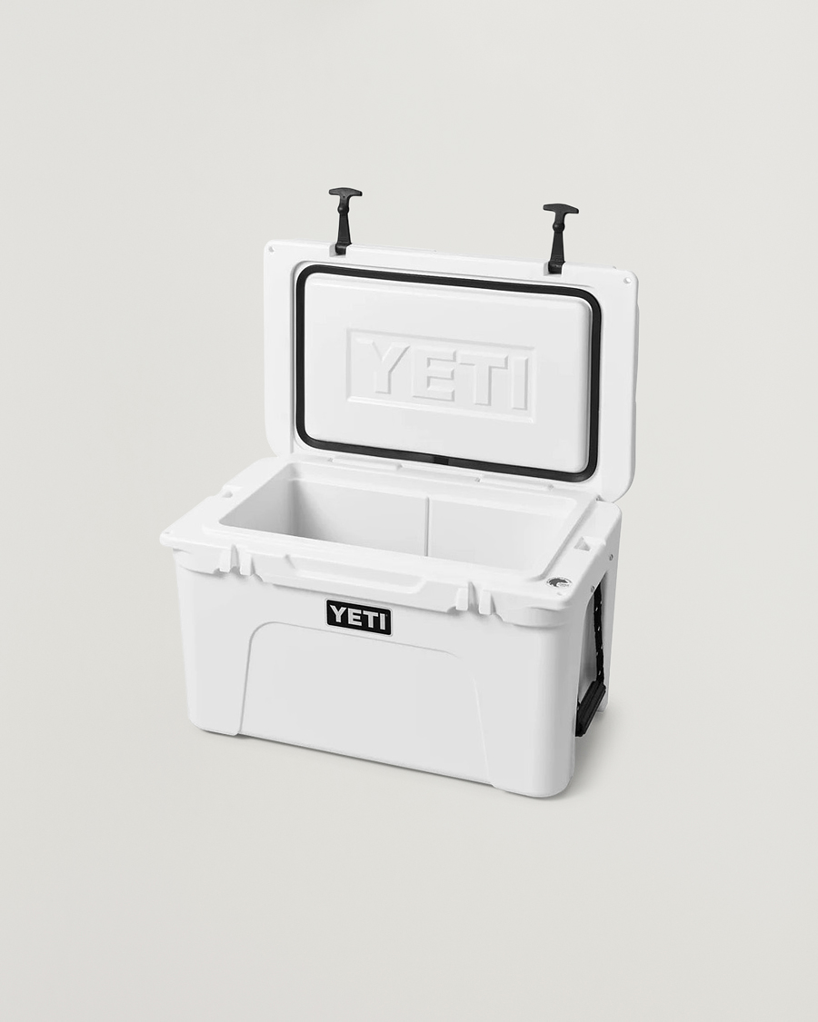 Men | Outdoor living | YETI | Tundra 45 White