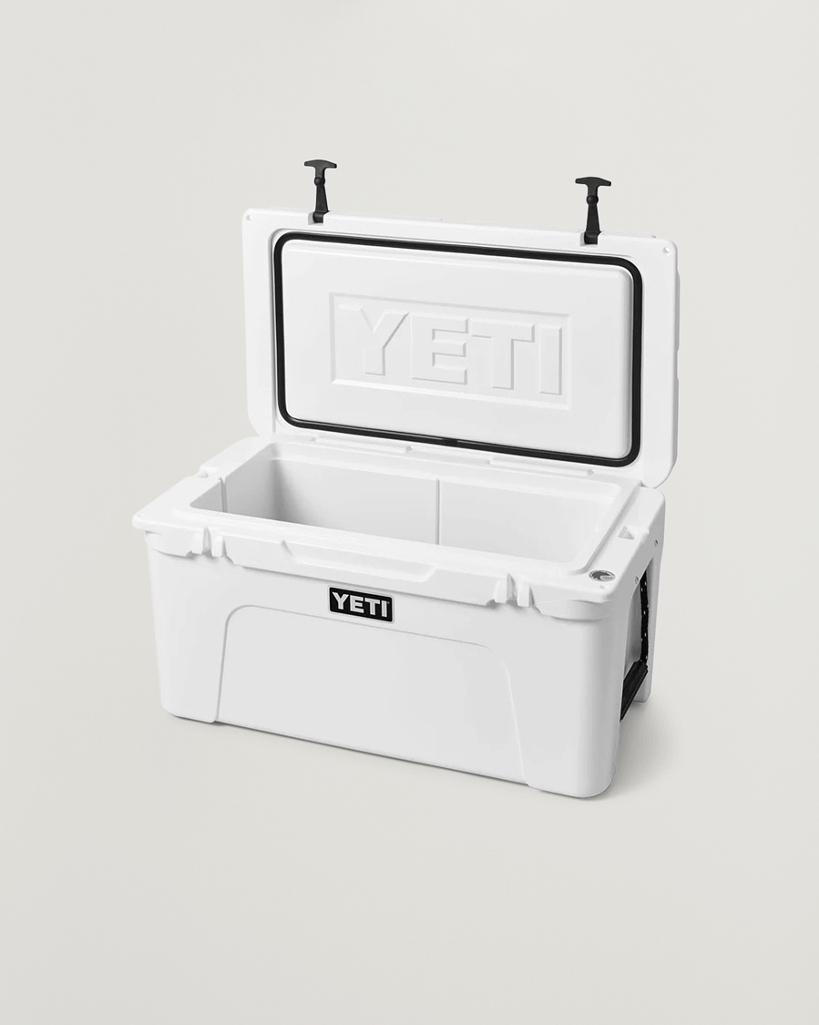 Men | Outdoor living | YETI | Tundra 65 White
