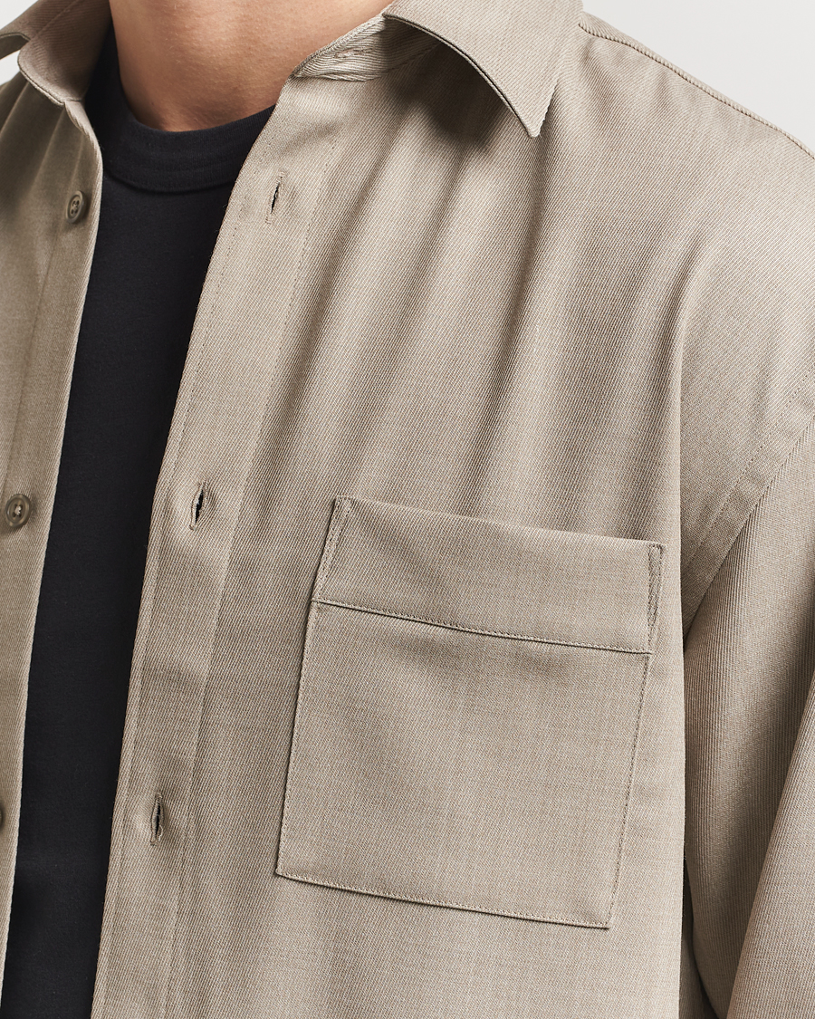 Men | Shirts | Filippa K | Boxy Wool Twill Shirt Sage Melange