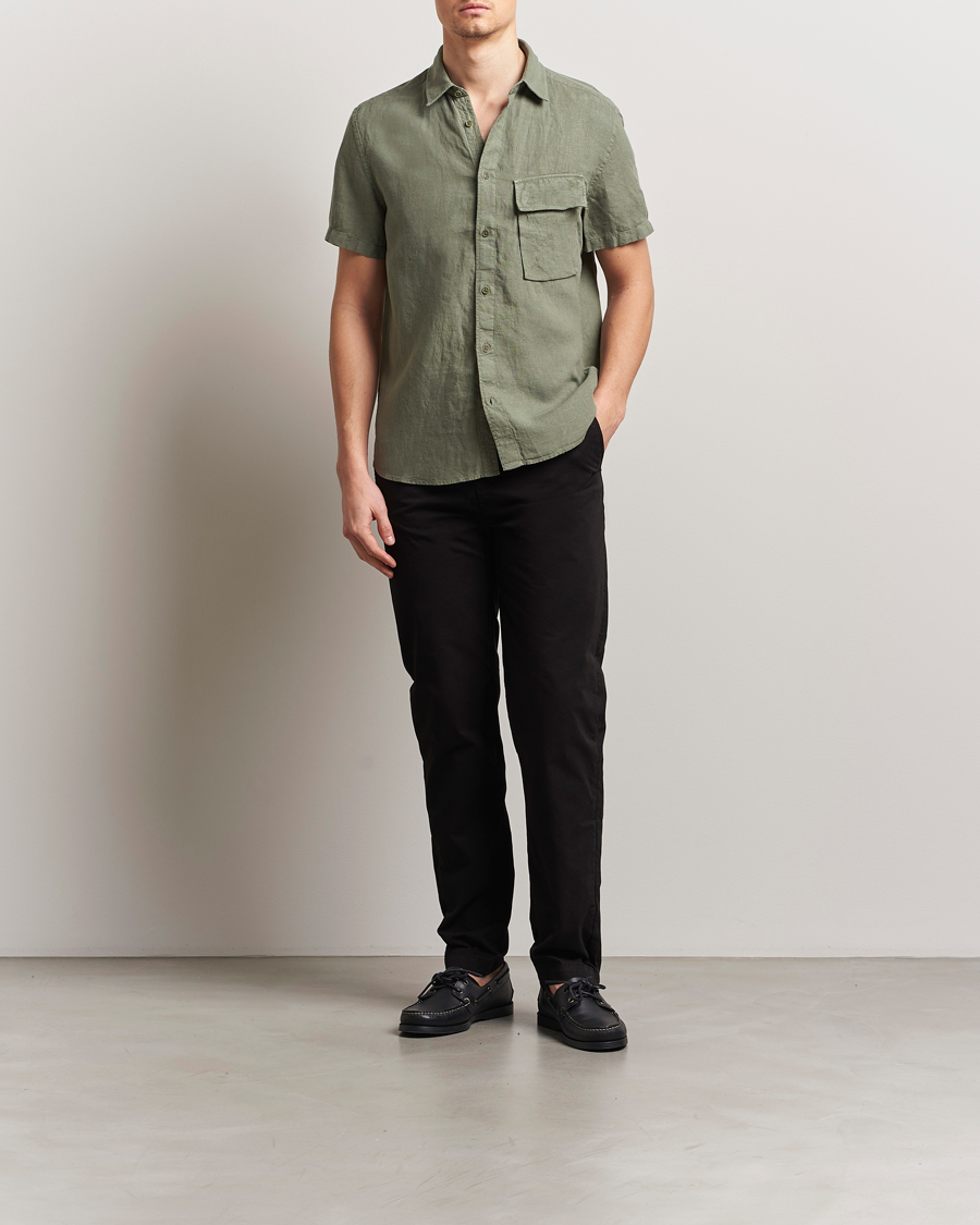Men | Shirts | Belstaff | Scale Short Sleeve Linen Shirt Surplus Green