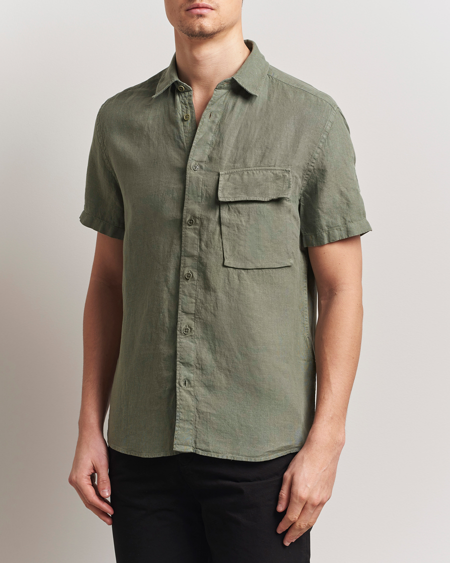 Men | Shirts | Belstaff | Scale Short Sleeve Linen Shirt Surplus Green