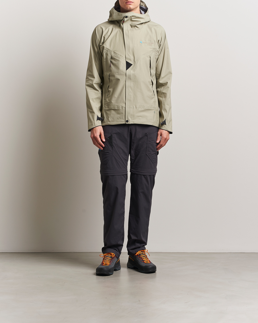 Men | Coats & Jackets | Klättermusen | Asynja Lightweight Waterproof Jacket Silver Green