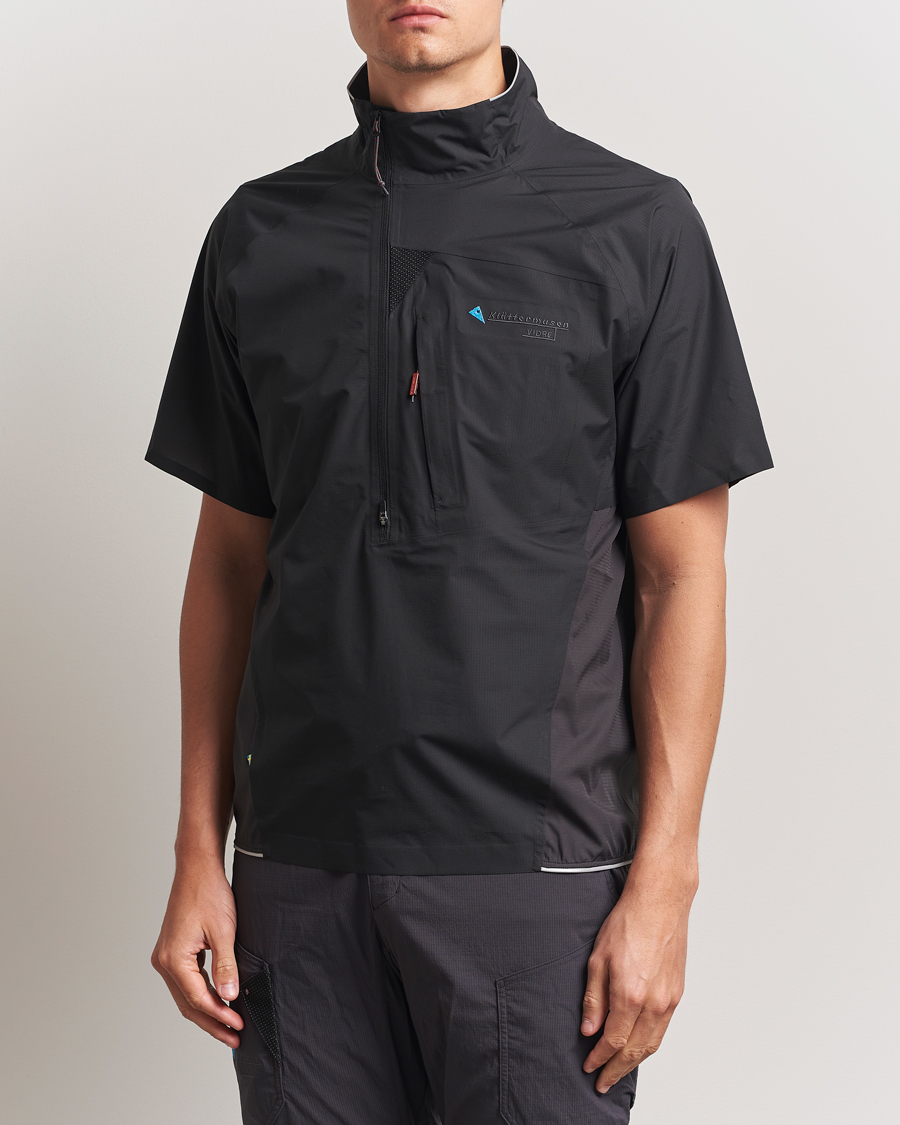 Men | T-Shirts | Klättermusen | Vidre Zip Short Sleeve Shirt Black