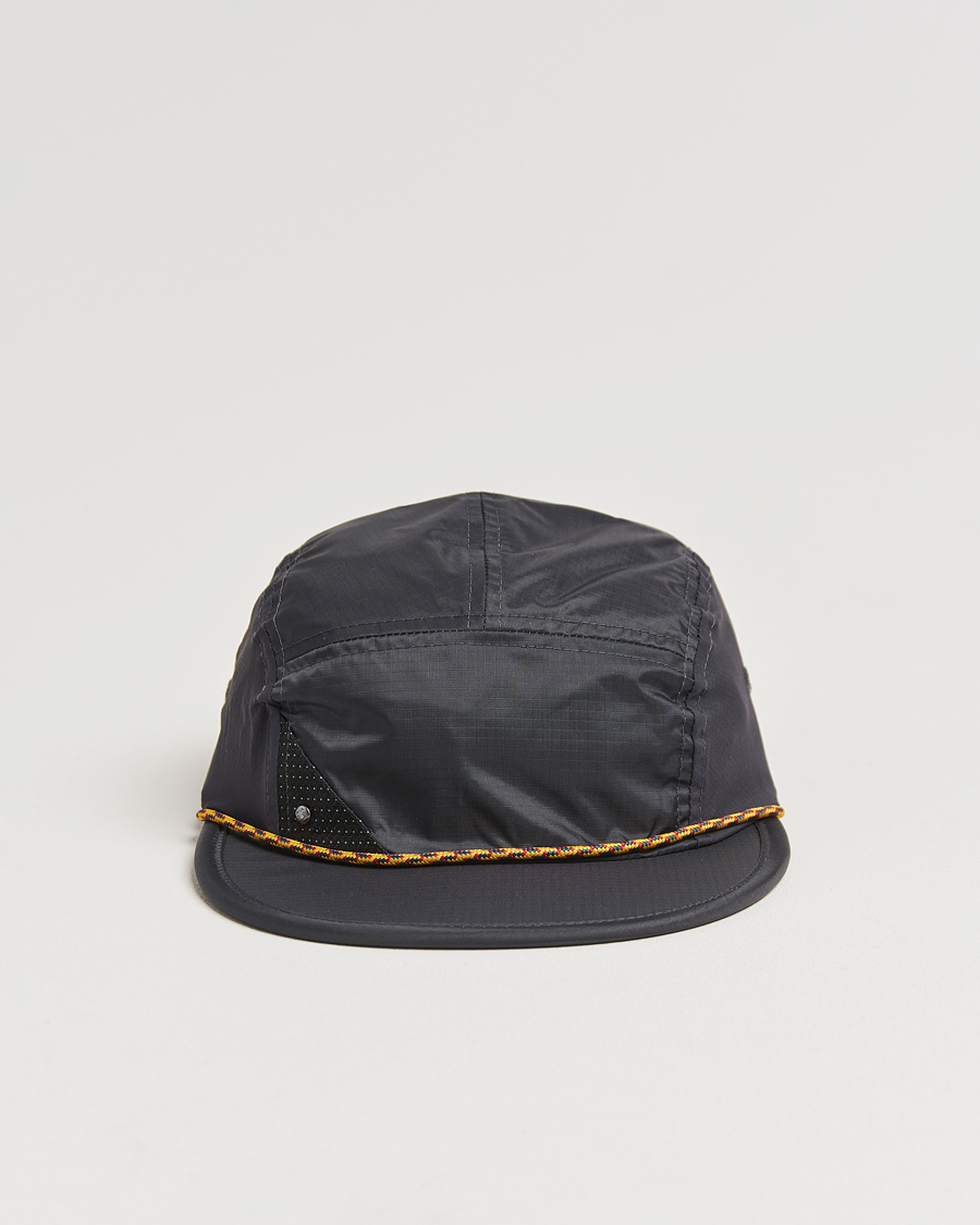 Men | Accessories | Klättermusen | Runa Five Panel Cap Raven