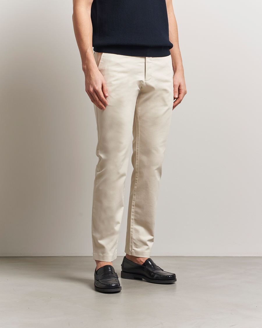 Men | Trousers | NN07 | Theo Regular Fit Stretch Chinos Ivory