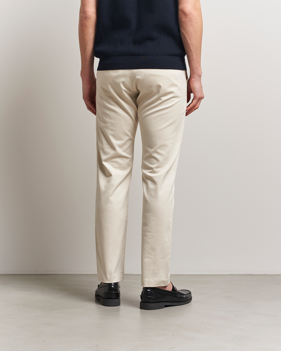 Men | Trousers | NN07 | Theo Regular Fit Stretch Chinos Ivory