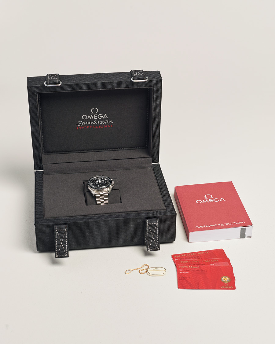 Men | Pre-Owned & Vintage Watches | Omega Pre-Owned | Speedmaster Moonwatch Professional Black