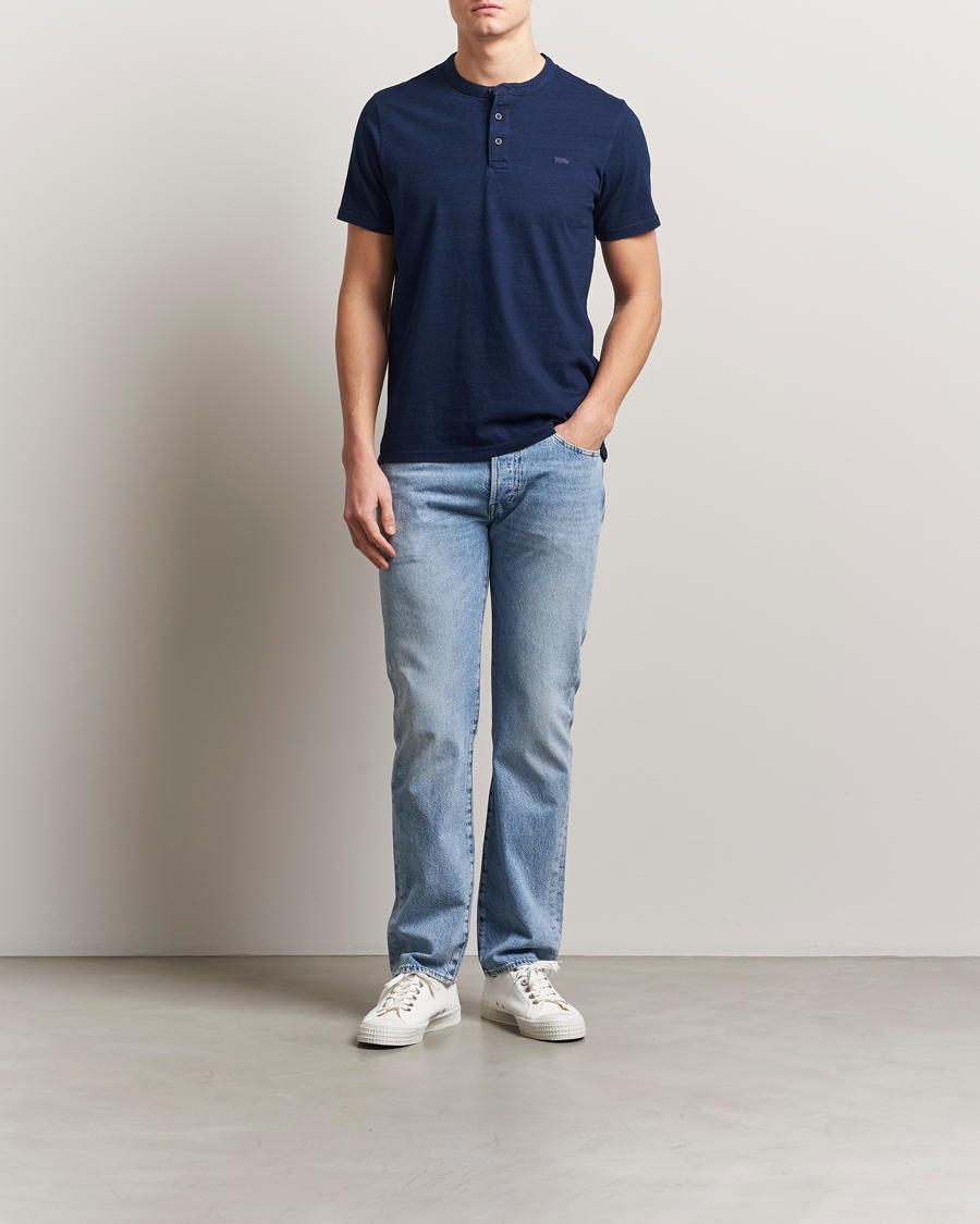 Men | T-Shirts | Levi's | Short Sleeve Henley Dark Indigo