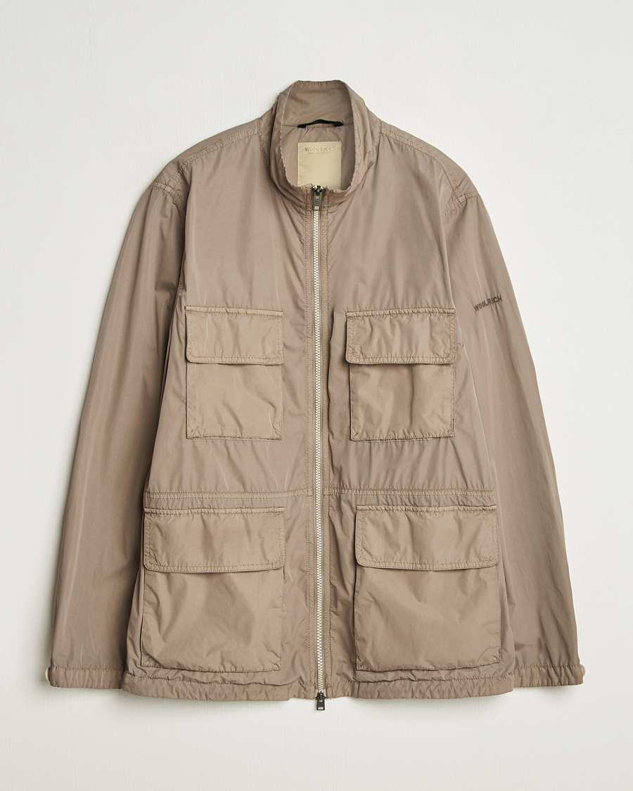 Men | Coats & Jackets | Woolrich | Urban Field Jacket White Pepper