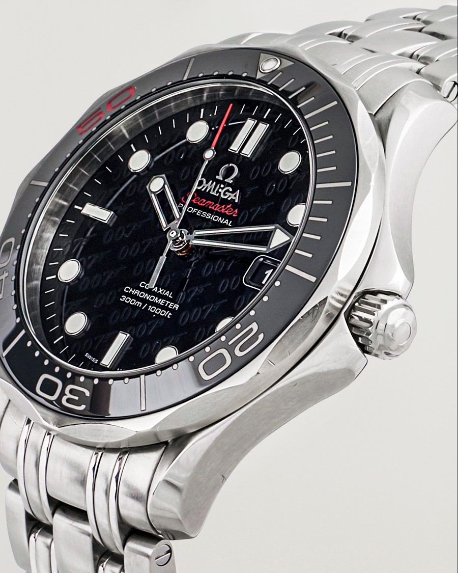 Men | Pre-Owned & Vintage Watches | Omega Pre-Owned | SMP 300M James Bond 007