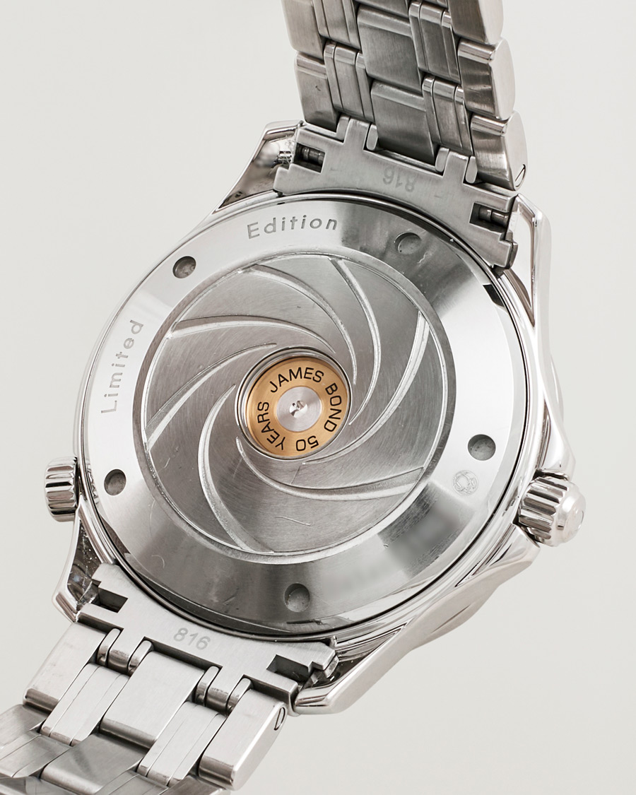 Men | Pre-Owned & Vintage Watches | Omega Pre-Owned | SMP 300M James Bond 007