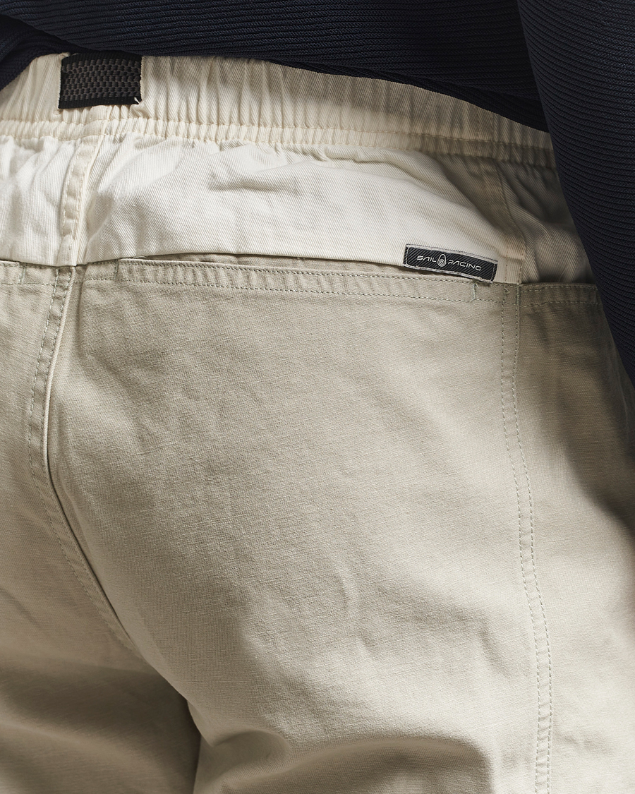 Men | Shorts | Sail Racing | Breeze Cotton Twill Blocked Shorts Off White