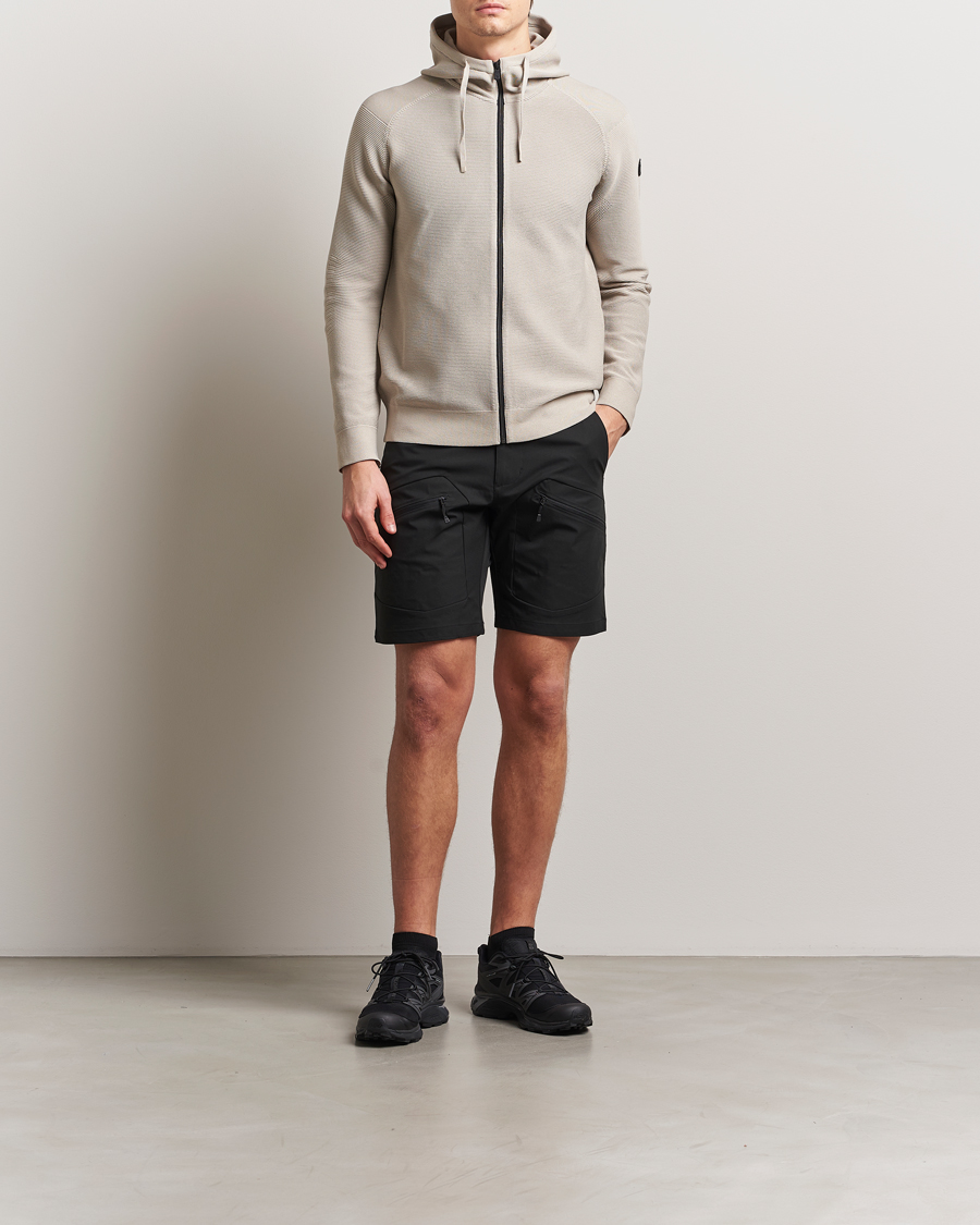 Men | Shorts | Sail Racing | Spray T8 Shorts Carbon