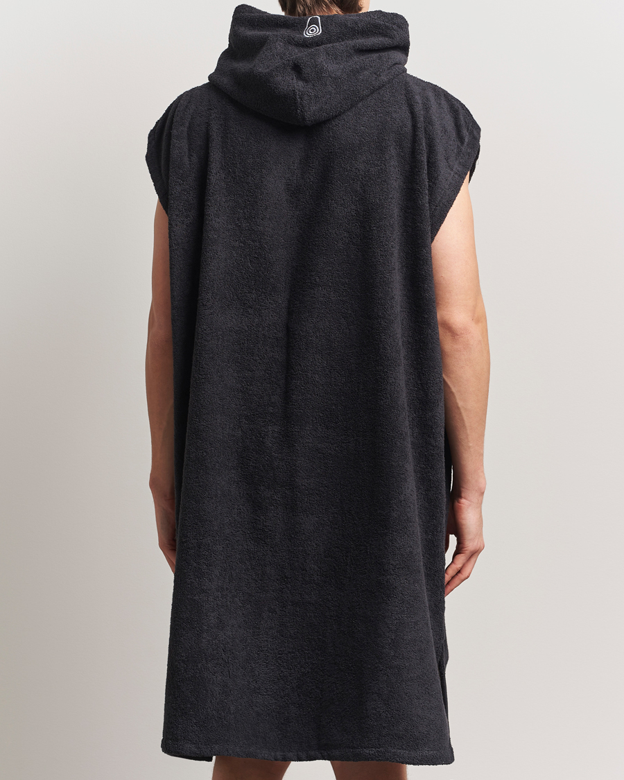 Men | Swimwear | Sail Racing | Bowman Poncho Carbon