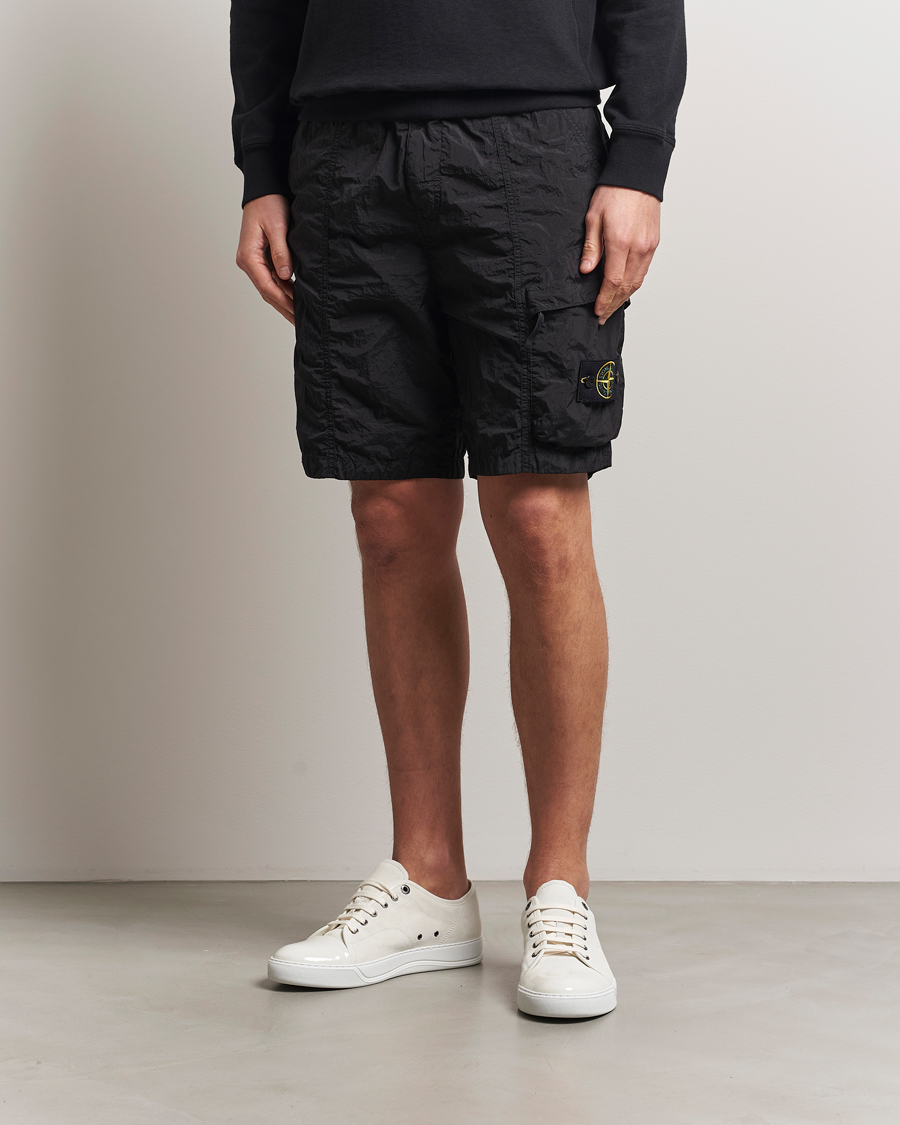 Men | Shorts | Stone Island | Nylon Metal Drawstring Cargo Shorts Black