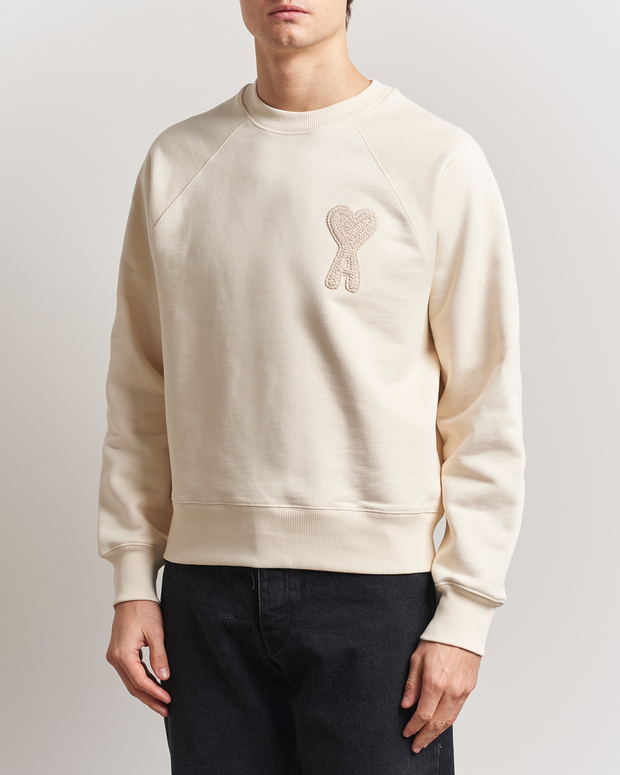 Men | Sweaters & Knitwear | AMI | Bouclé Heart Sweatshirt White Cream