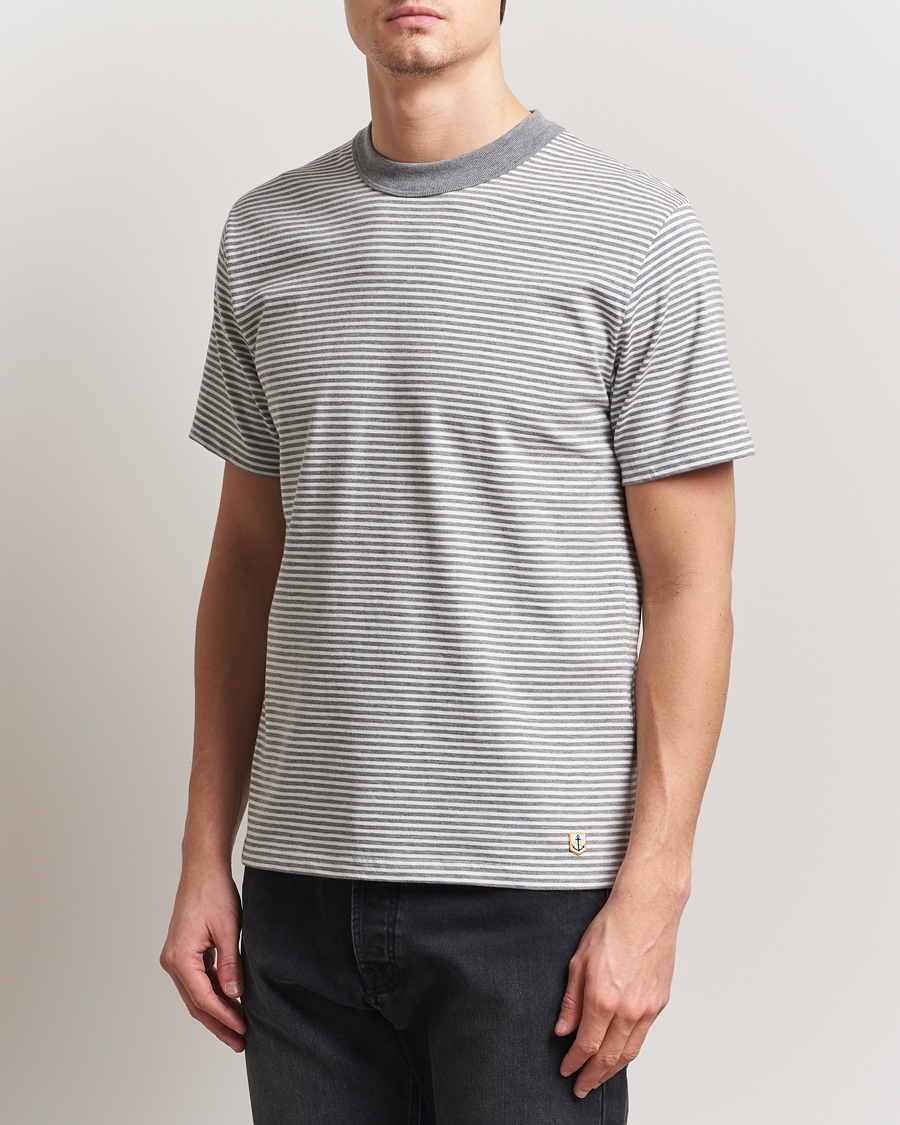 Men | T-Shirts | Armor-lux | Callac Héritage Stripe T-Shirt Misty Grey/Milk