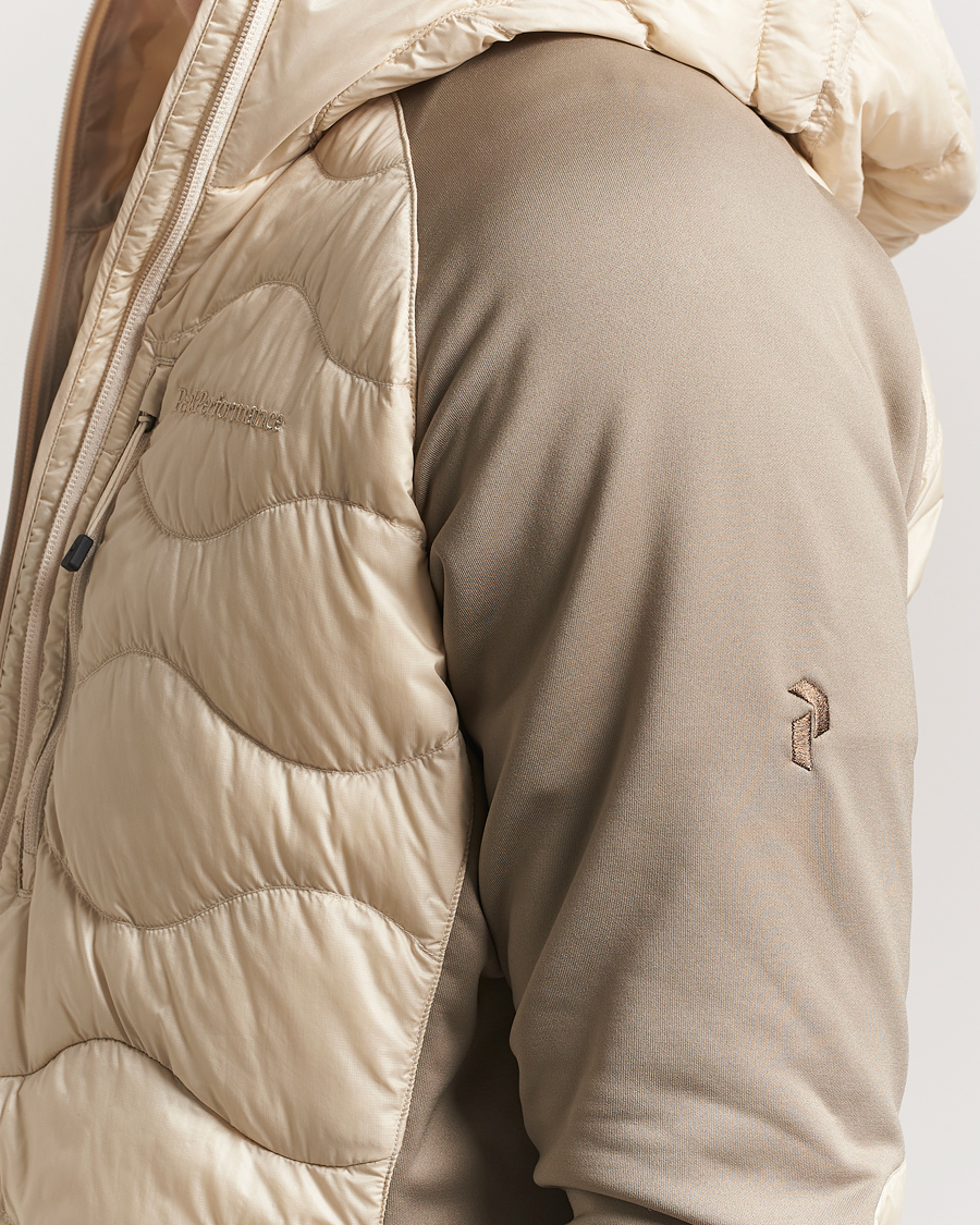 Men | Coats & Jackets | Peak Performance | Helium Down Hooded Hybrid Jacket Sand Fog