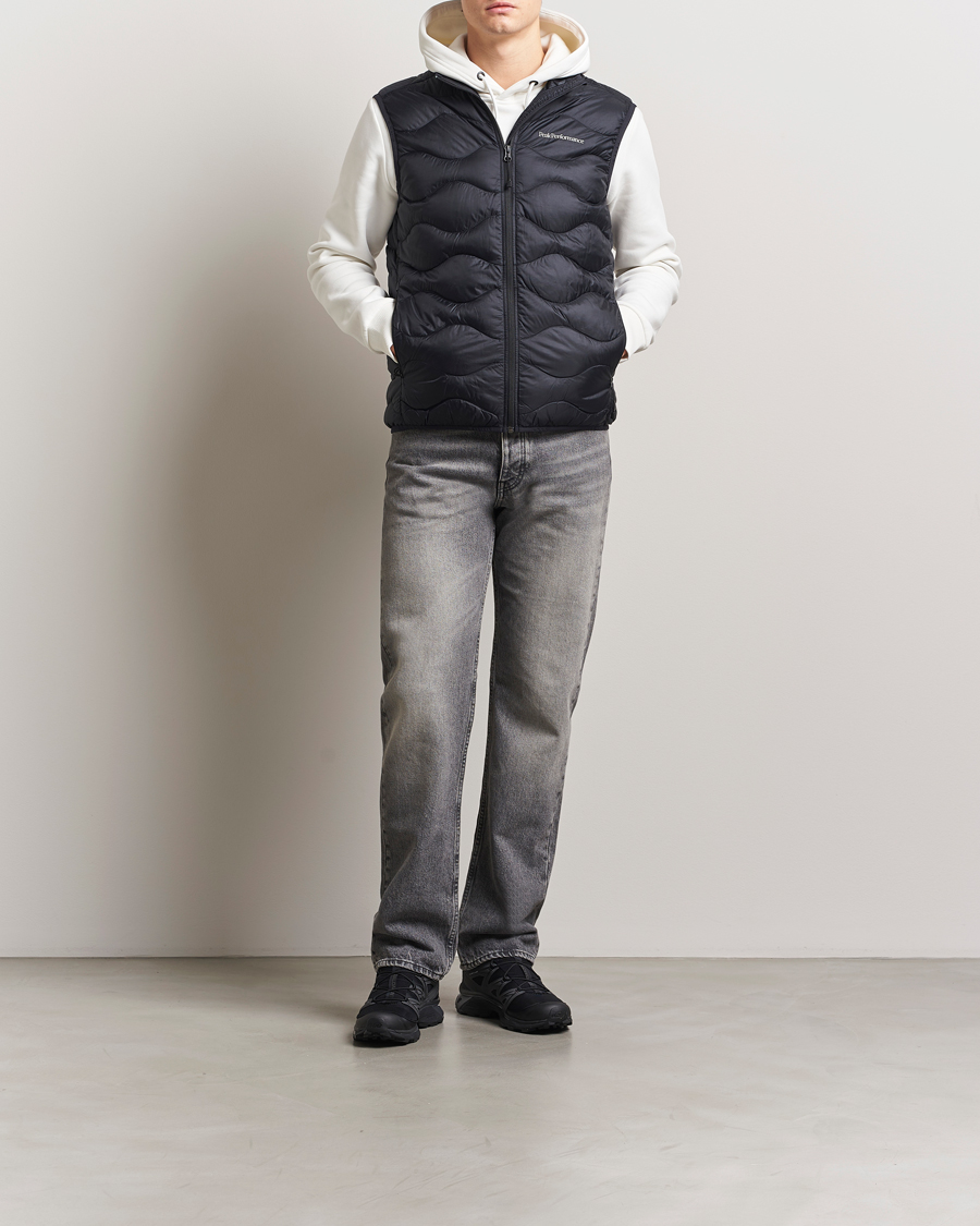 Men | Gilets | Peak Performance | Helium Down Vest Black