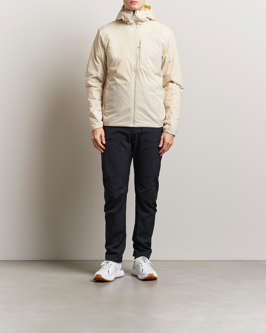 Men | Coats & Jackets | Peak Performance | Freelight Reversible Hooded Jacket Sand Fog