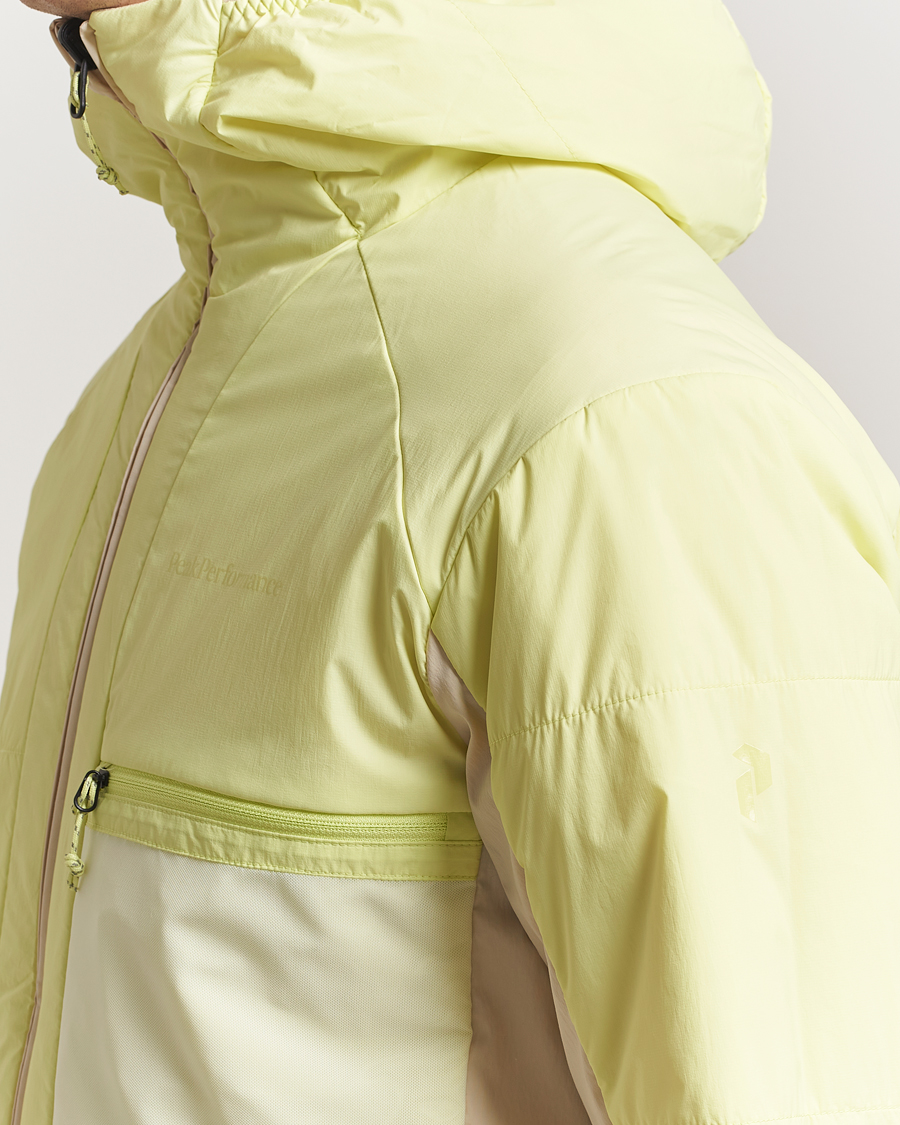 Men | Coats & Jackets | Peak Performance | Freelight Reversible Hooded Jacket Sand Fog