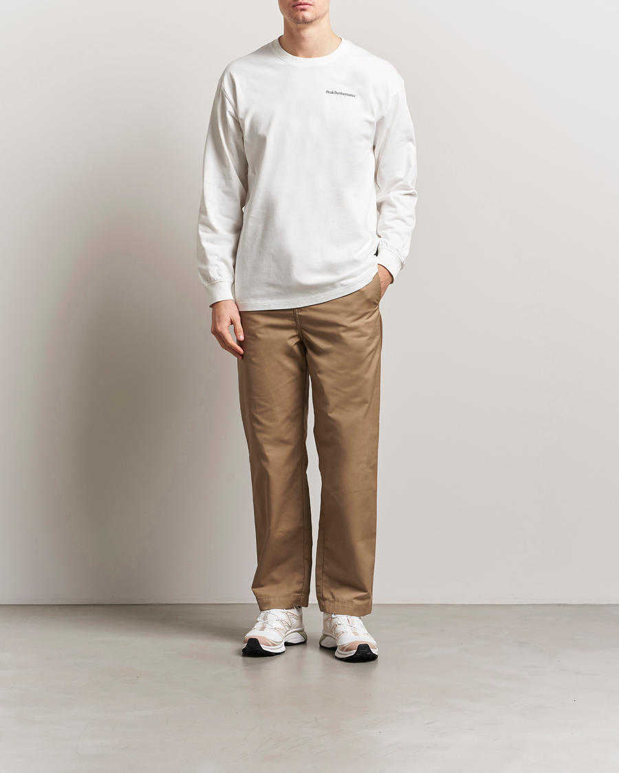 Men | T-Shirts | Peak Performance | Graphic Long Sleeve T-Shirt Off White