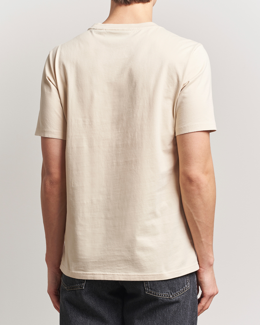 Men | T-Shirts | Peak Performance | Original Crew Neck T-Shirt Sand Fog