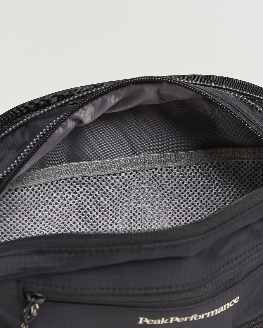 Men | Bags | Peak Performance | Trail Hip Bag Black
