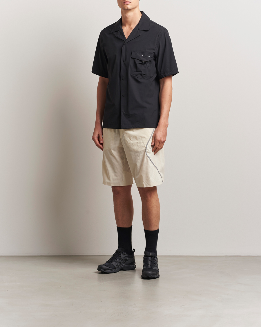 Men | Shorts | Oakley | Latitude Flight Shorts Mist