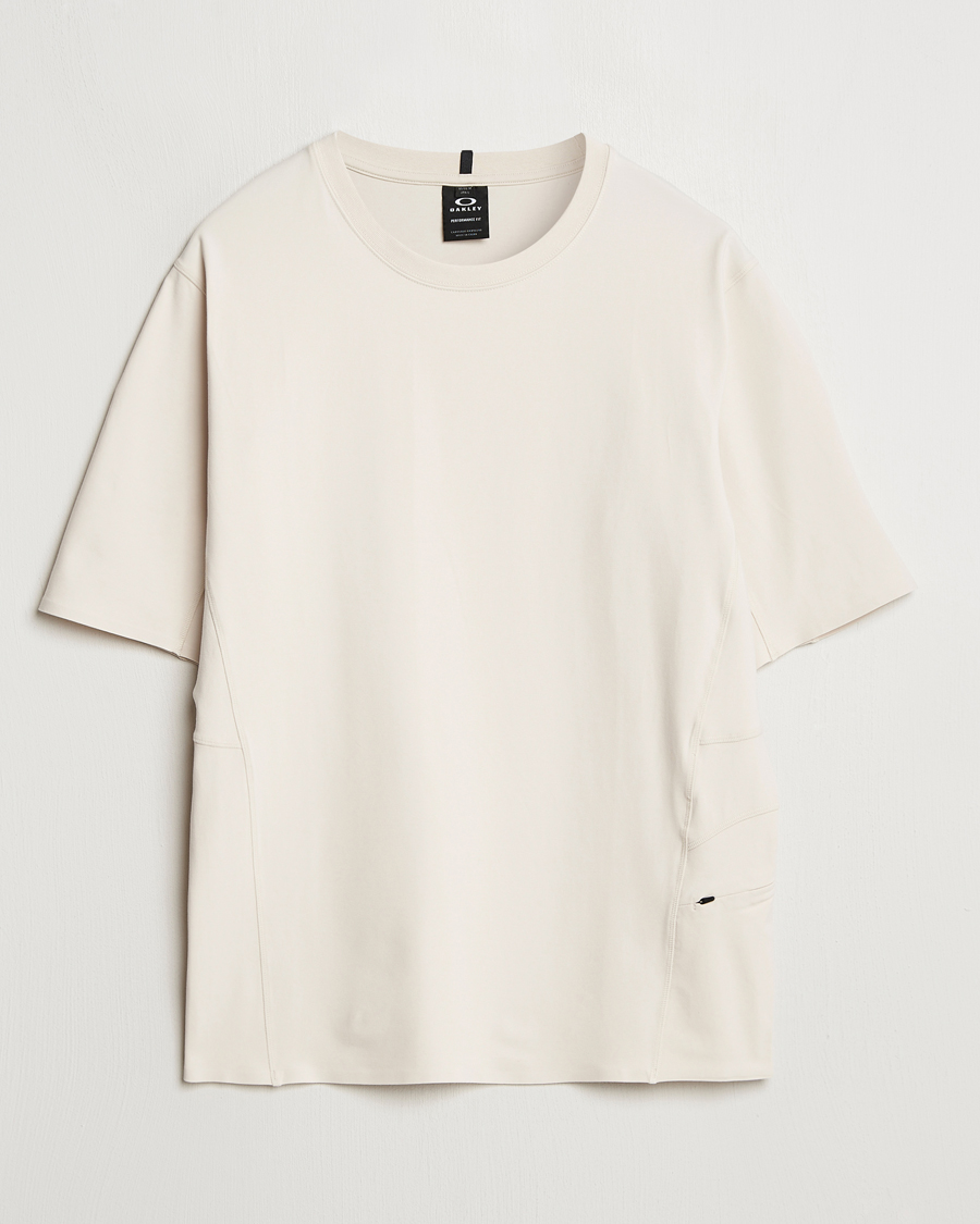 Men | T-Shirts | Oakley | Latitude Flight T-Shirt Mist