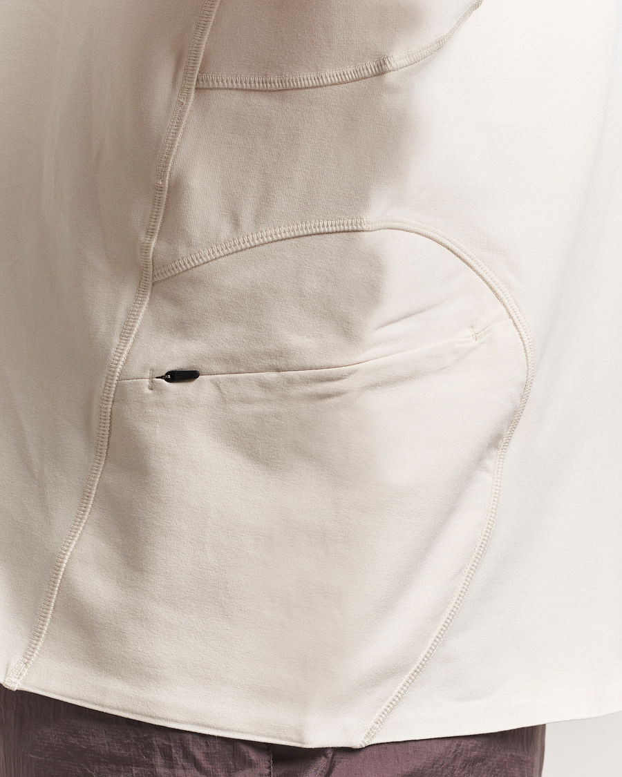 Men | T-Shirts | Oakley | Latitude Flight T-Shirt Mist
