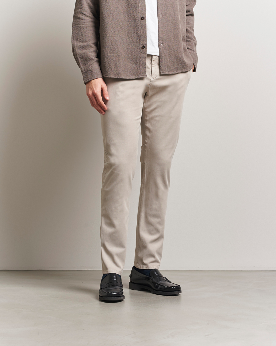 Men | Trousers | Dondup | Spiritisimo Peached Gabardine Chino Sand