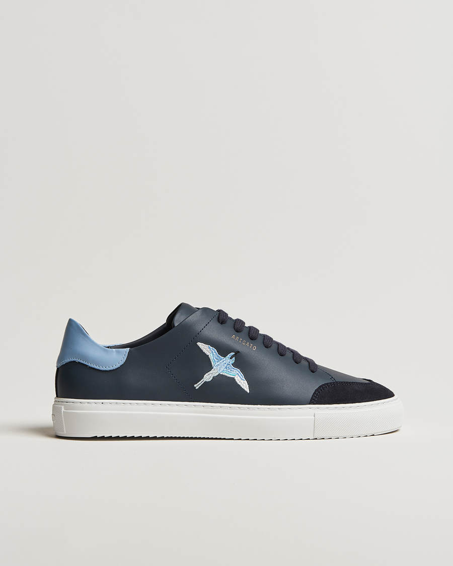 Men | Sneakers | Axel Arigato | Clean 90 Bee Bird Sneaker Dark Blue/Light Blue