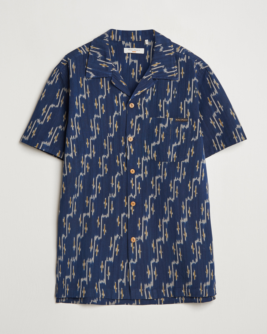Men | Shirts | Nudie Jeans | Arvid Printed Short Sleeve Shirt Blueberry