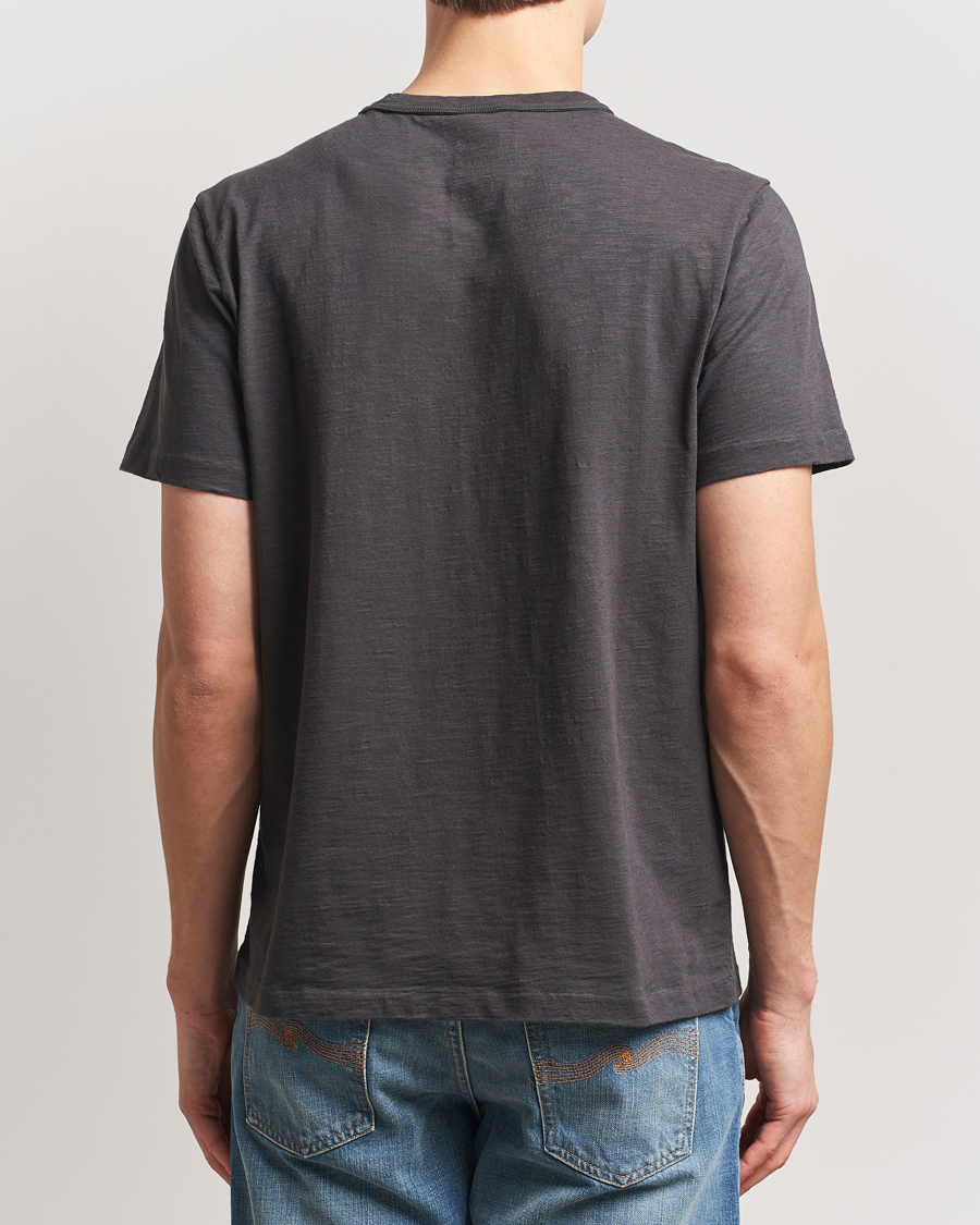 Men | T-Shirts | Nudie Jeans | Roy Heavy Slub T-Shirt Antracite