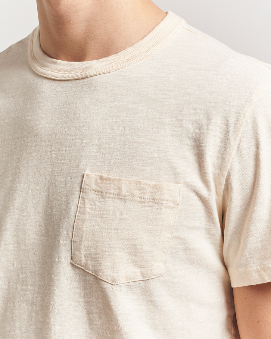 Men | T-Shirts | Nudie Jeans | Roy Heavy Slub T-Shirt Ecru