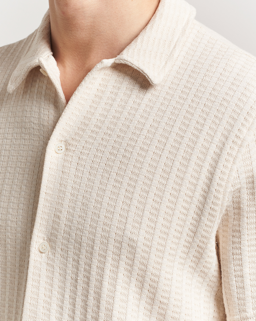 Men | Shirts | Samsøe Samsøe | Kvistbro Structured Short Sleeve Shirt Clear Cream