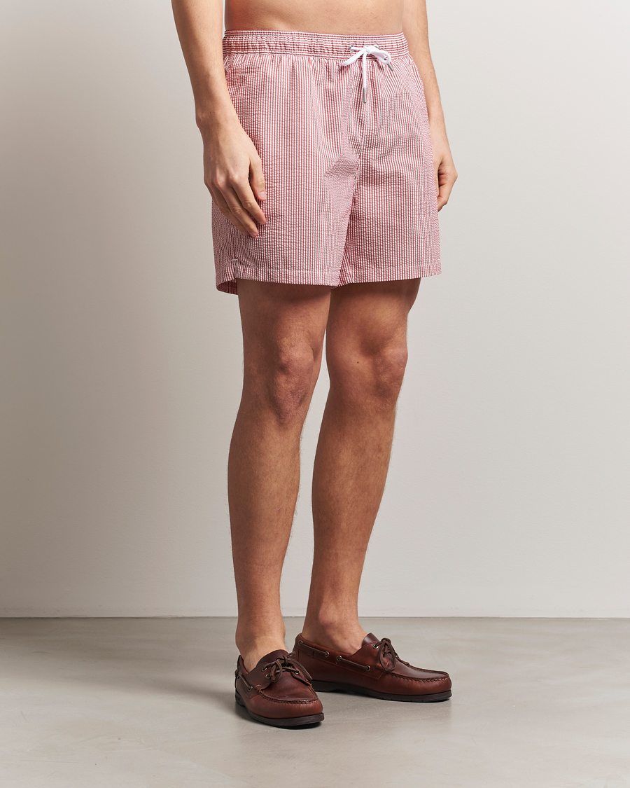 Men | Swimwear | GANT | Seersucker Swimshorts Ruby Red