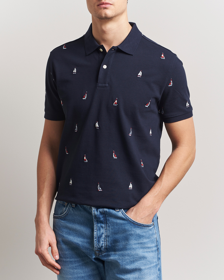 Men | Polo Shirts | GANT | Embroidered Sailing Polo Evening Blue