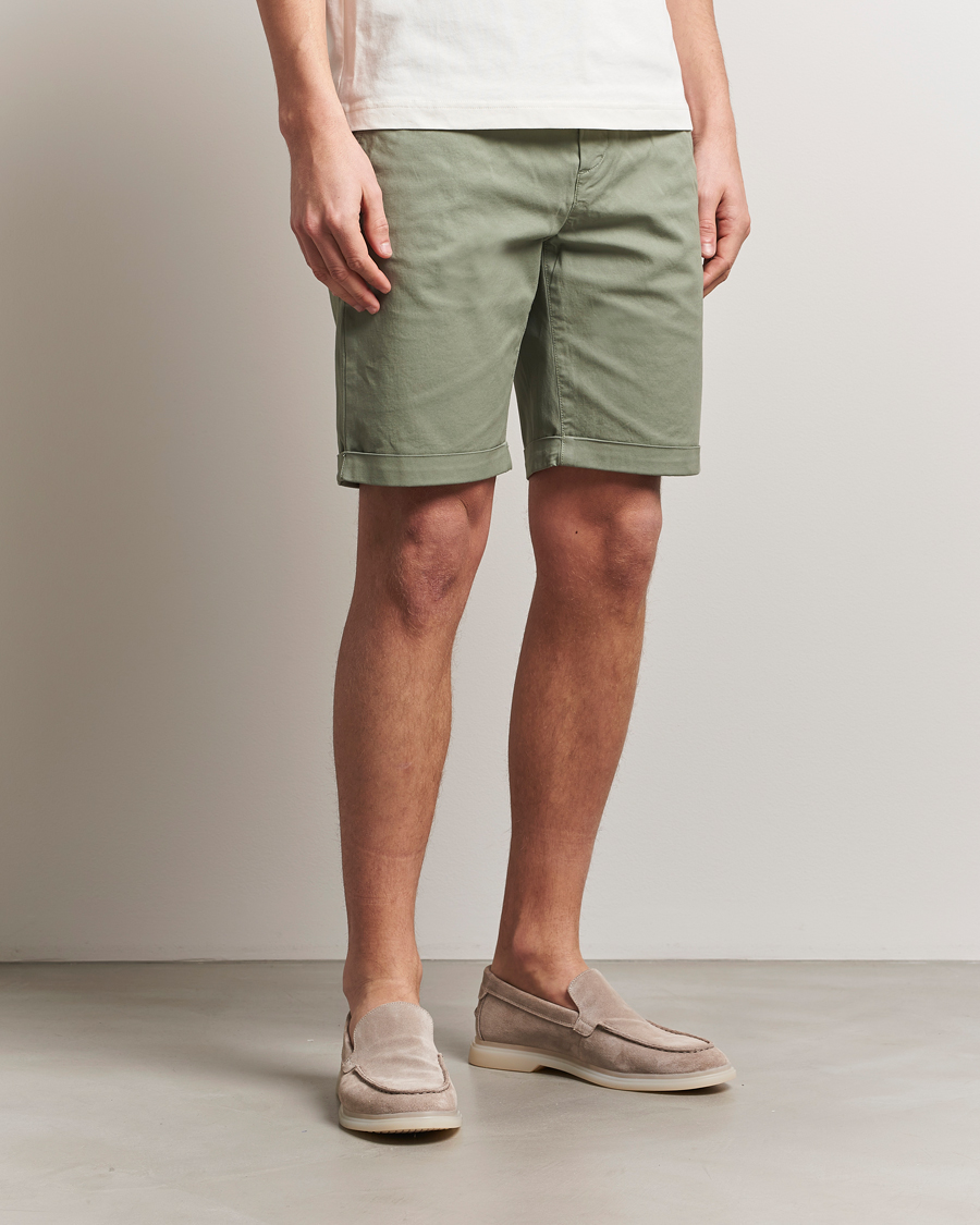 Men | Shorts | GANT | Regular Sunfaded Shorts Kalamata Green